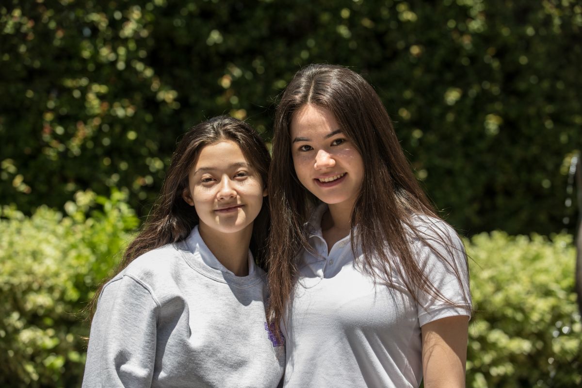 Beddingfield Sisters Share About Fencing, Schoolwork, Sisterhood.