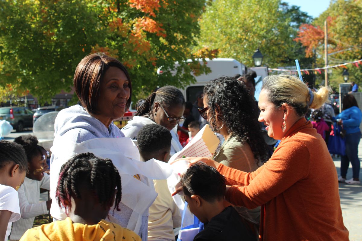 Mount Vernon City School District's Fall Festival brings community