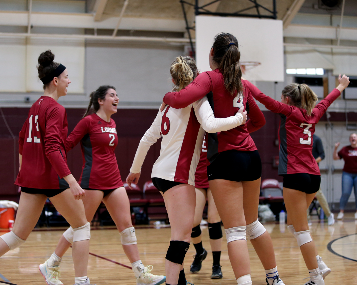 Volleyball Advances to Semifinals The Loomis Chaffee School