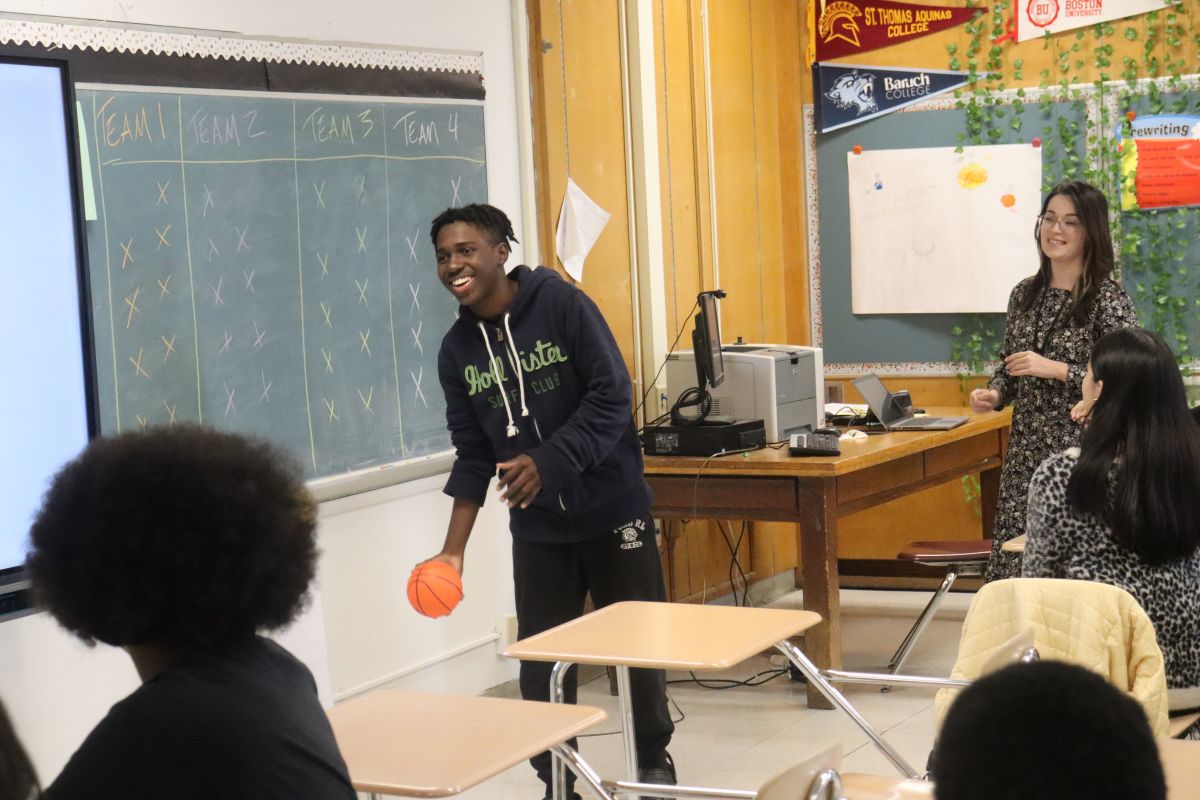 Mount Vernon STEAM Academy English Language Arts class plays grudge