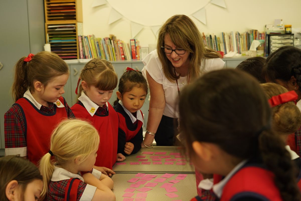Mentone Girls’ Grammar Fellowship Story Mentone Girls` Grammar School