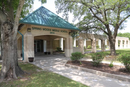 https://resources.finalsite.net/images/f_auto%2Cq_auto%2Ct_image_size_2/v1523631151/springbranchisdcom/lyahqnok5jroebeu4mrc/SpringWoodsMiddleSchool-2.jpg