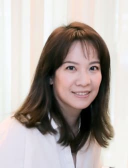Bio: Dr. Grace Lee - Taipei American School