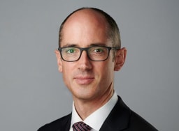 Dr Michael Reddish