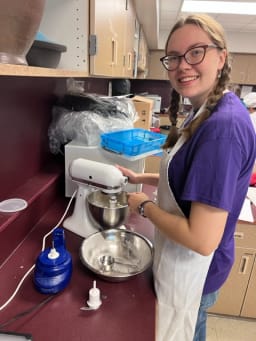 students make cookies 
