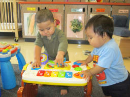 Toys and Materials in Child Care – eXtension Alliance for Better Child Care