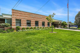 East Grand Rapids High School — Boarding