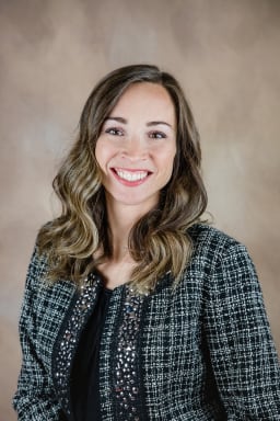 Courtney Leviere Headshot