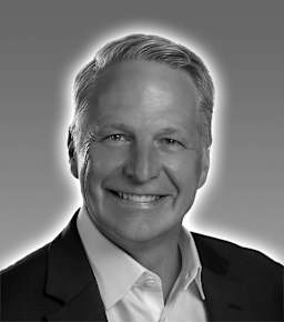 Picture of Ray Hexamer