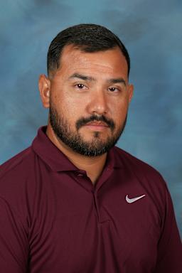 Coach Gregory Hernandez