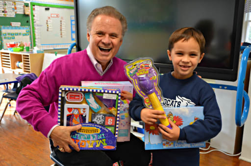 Does Pre K Make Any Difference >> Making A Difference Holiday Community Service Projects Details Does Pre K Make Any Difference >> Making A Difference Holiday Community Service Projects Details