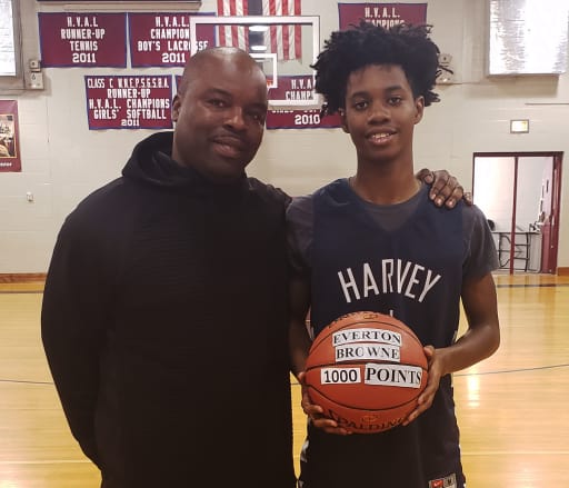 Everton Browne Reaches 1 000 Point Milestone Harvey School News