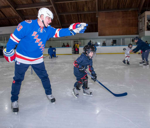 Harvey Hockey And Ny Rangers Teach Kids To Skate Harvey School News