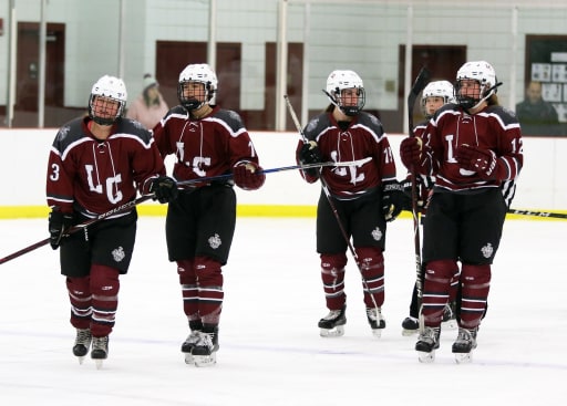 Girls Hockey Wins Season Opener News Post The Loomis Chaffee School