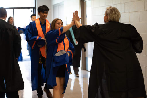 Graduation gown debate overcomplicated a simple issue – The Oracle