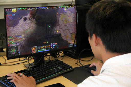 Read about the 2021-22 eSports season at Woodward Academy