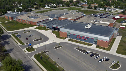 Detroit Lakes High School