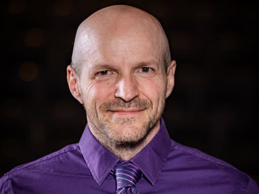 STAFF SPOTLIGHT: DR. JUSTIN DAVIS | What's Up WPS - Westminster