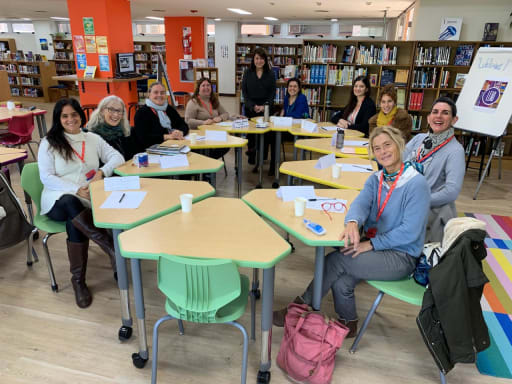 biblioteca de la escuela secundaria india
