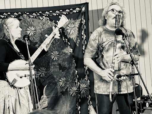 Troubadours International - Let It Grow 洋楽 Troubadours