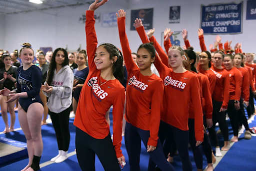 Gymnastics Takes Sectionals, Cheer Wins MVC, and the Dance Team
