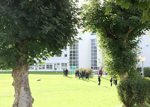 BISS Gausel STI — Campus