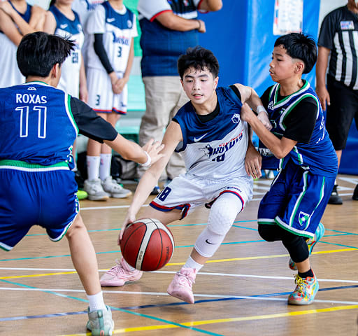 Everest International Academy — Campus