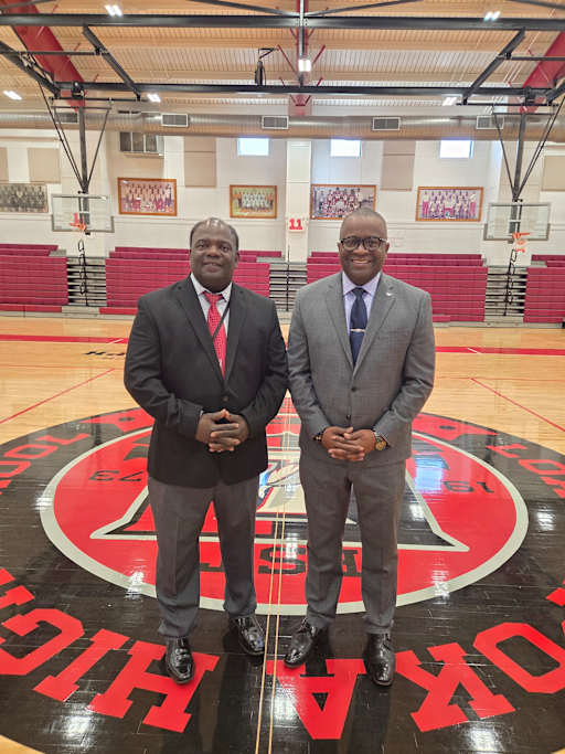Veterans Visiting School