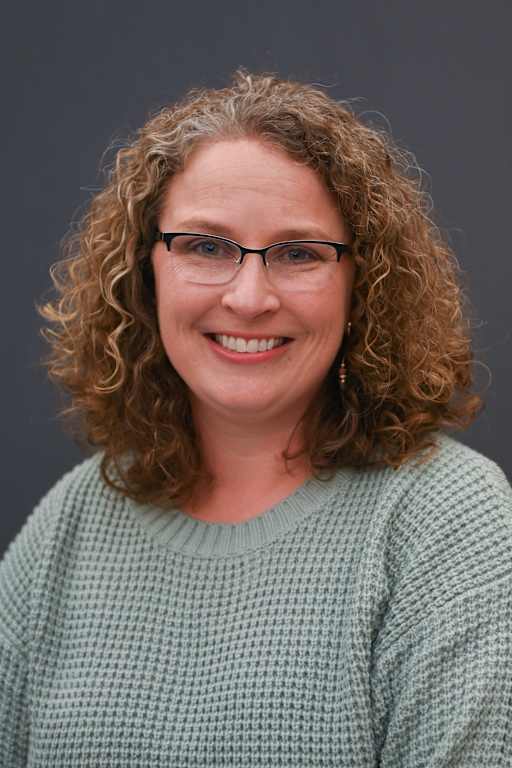 a2:北欧　ニルスヨハン クリスティーナ　Nilsjohan Christina Christina Jeranek, Board Member - Loveland City Schools