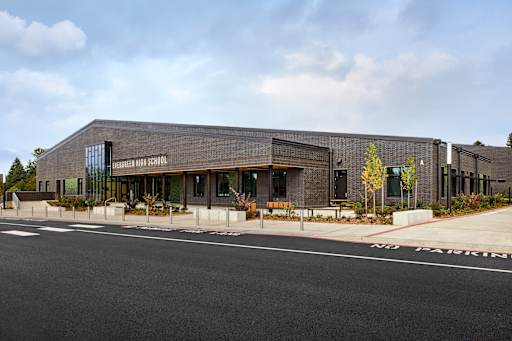 Virtual Tour - Evergreen High School