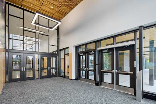 Virtual Tour - Evergreen High School