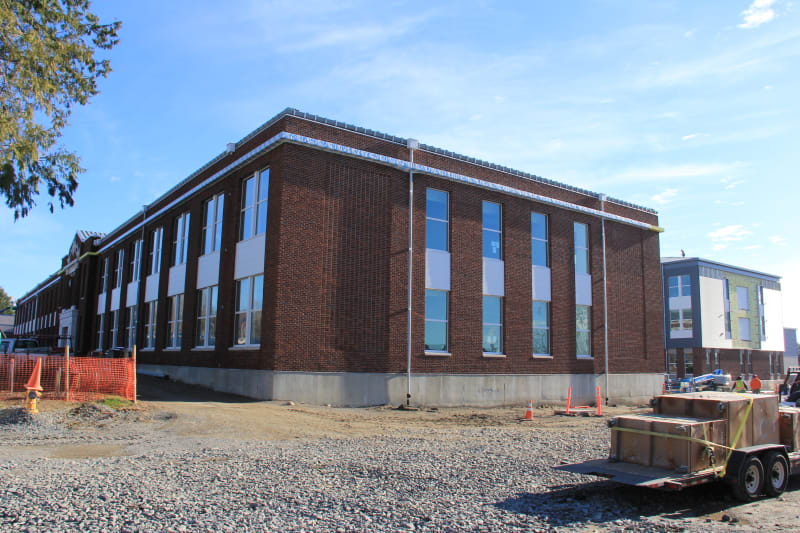 View of northwest corner of the north wing of HHS, with the south wing on the right (January 14, 2021).