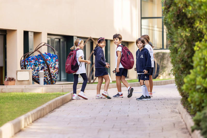 Agora Portals International School — Arts