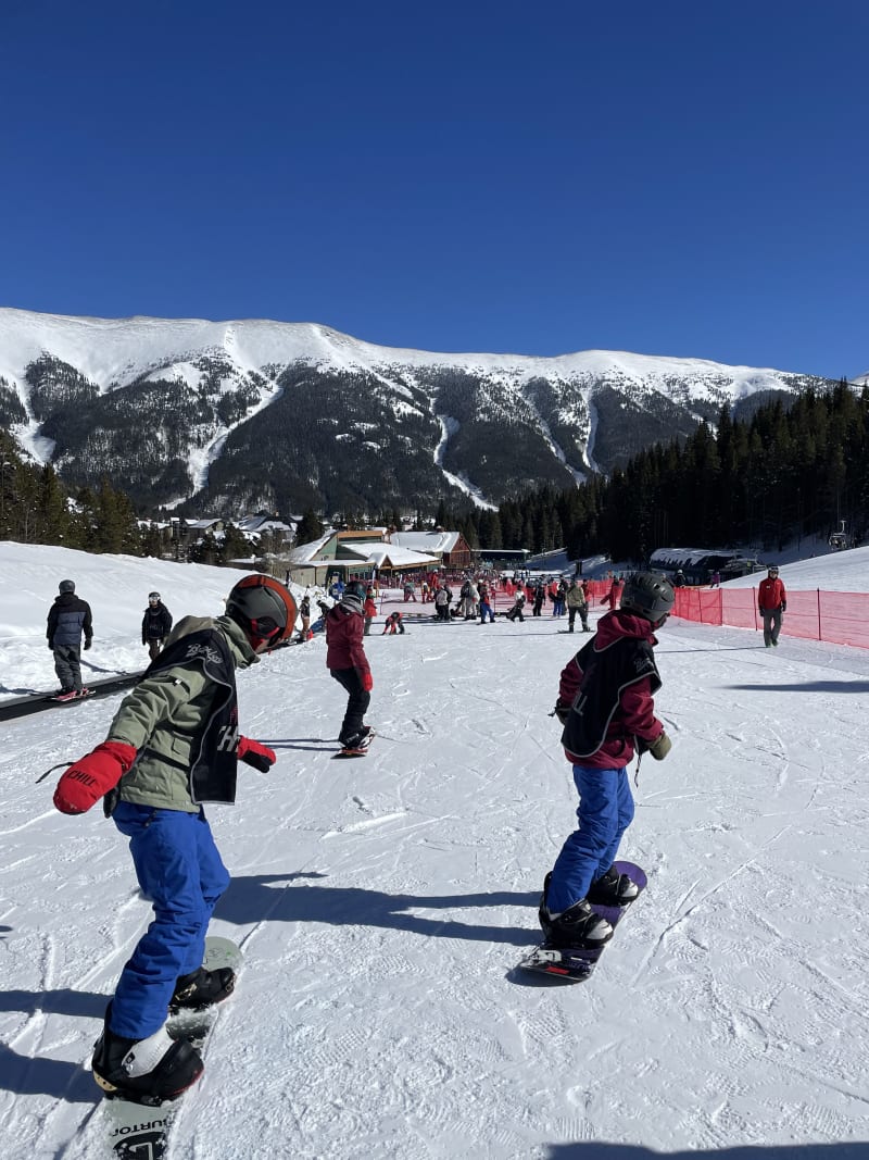 Northglenn Middle School Students using snowboards on Copper Mountain