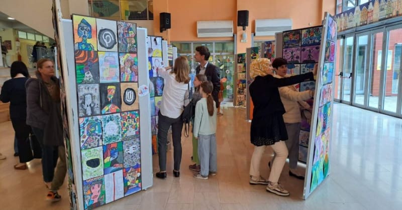 Article thumbnail: Secondary School Students Exhibit Their Work