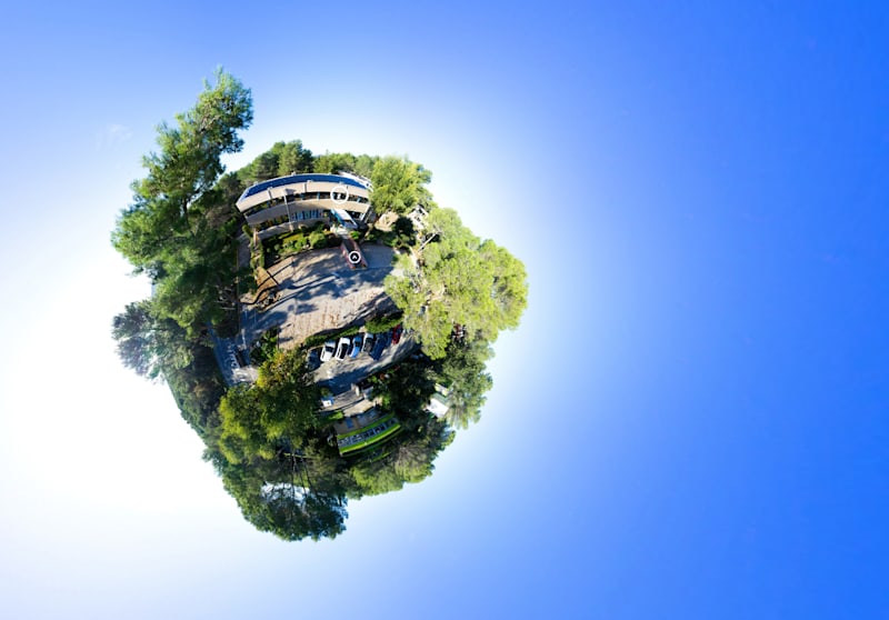ICS Cote d'Azur — Classrooms