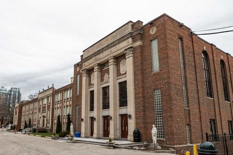 De La Salle College Campus