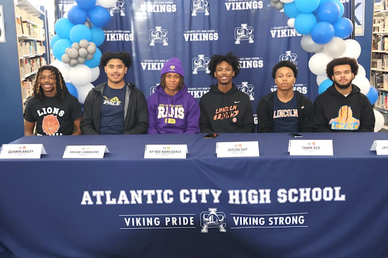 Six Football Players declare what schools they will play for at National Signing Day