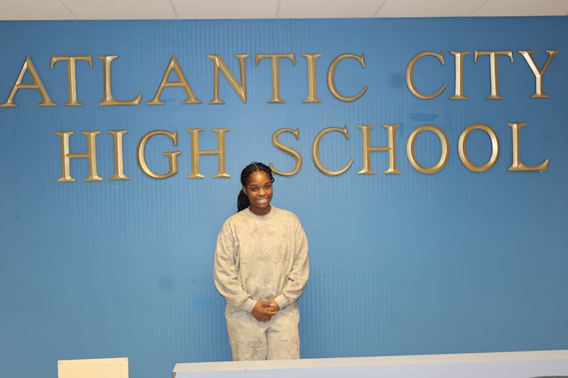 Aryiane Hill wins Boys & Girls Club Youth of the Year