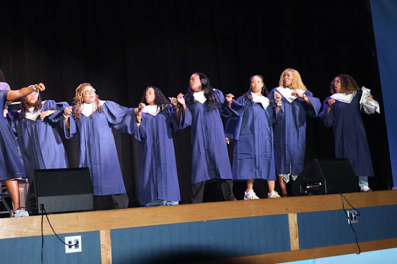Joyful Joyful at Middle School Choir Conceert