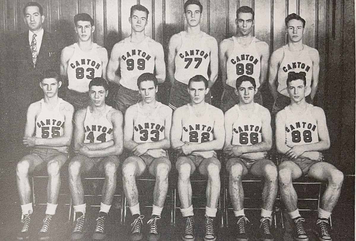 picture of the 1948 boys basketball team