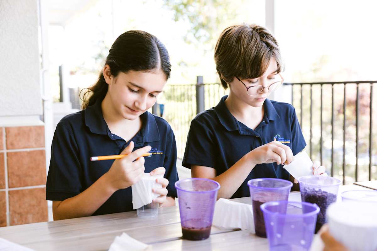 children crafting