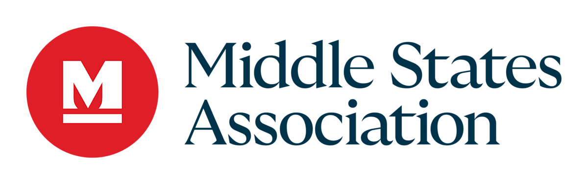 Pinewood American International School logo