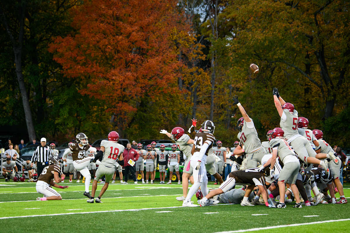Brunswick Edges Exeter in Homecoming Classic