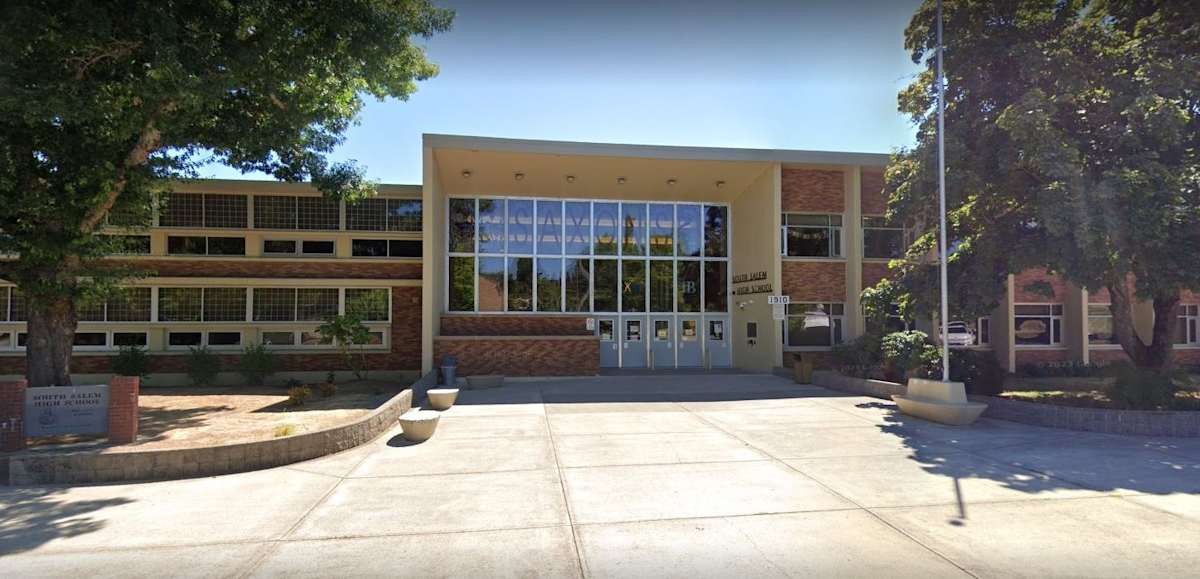 South Salem High School — Classrooms