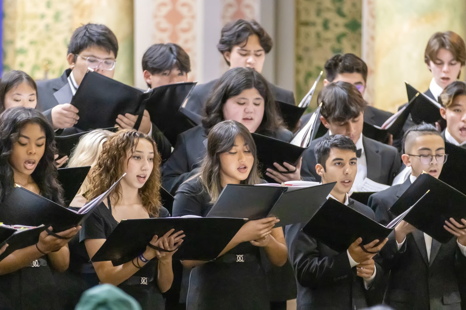 Moreau Choir will bring holiday cheer on Dec 18 Rotary Club of Hayward