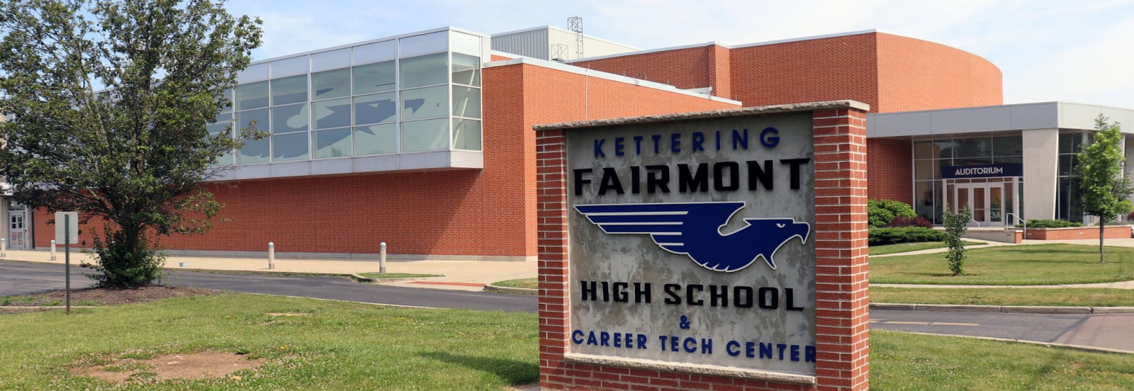 Fairmont High School — Boarding