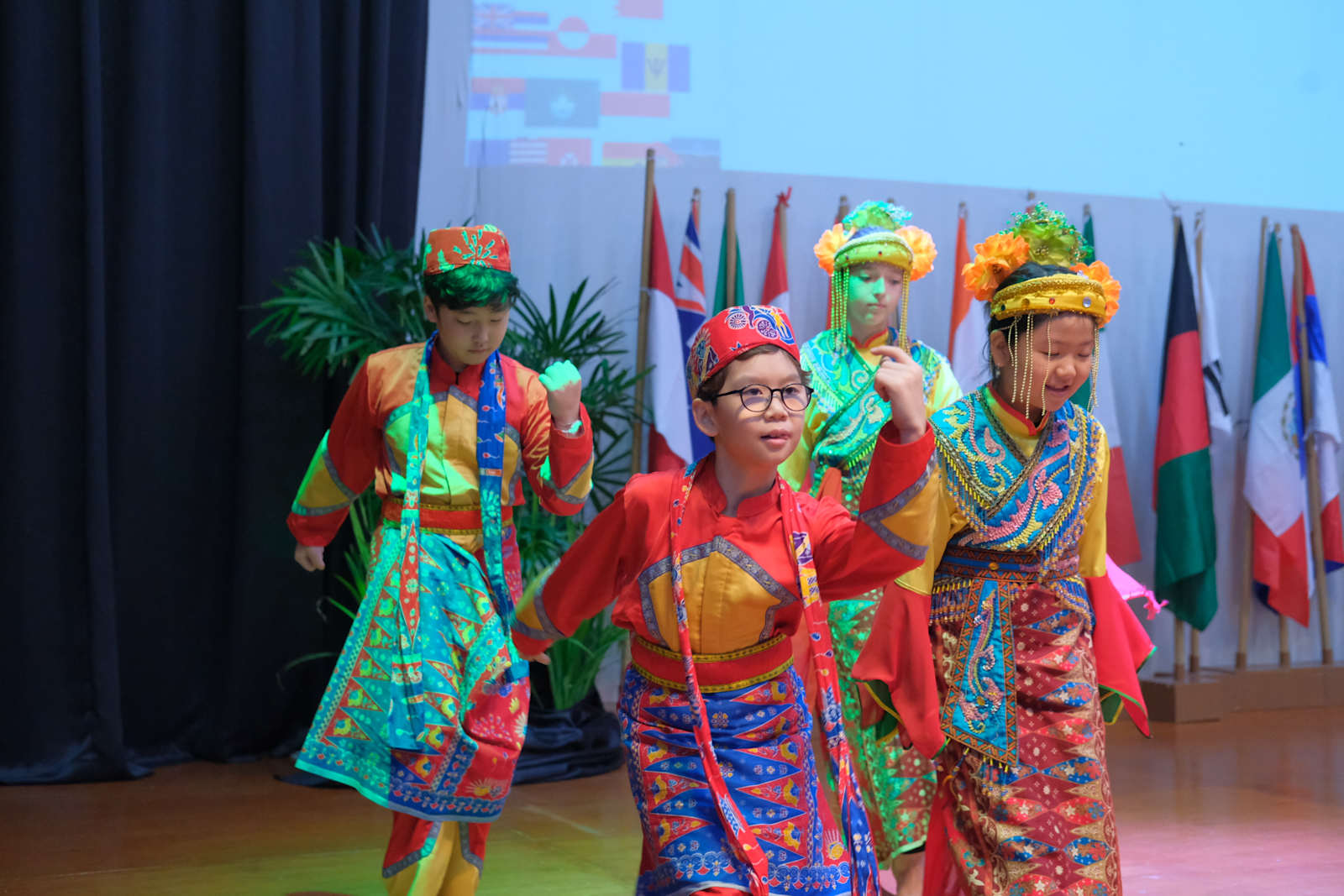 Bandung Independent School — Arts