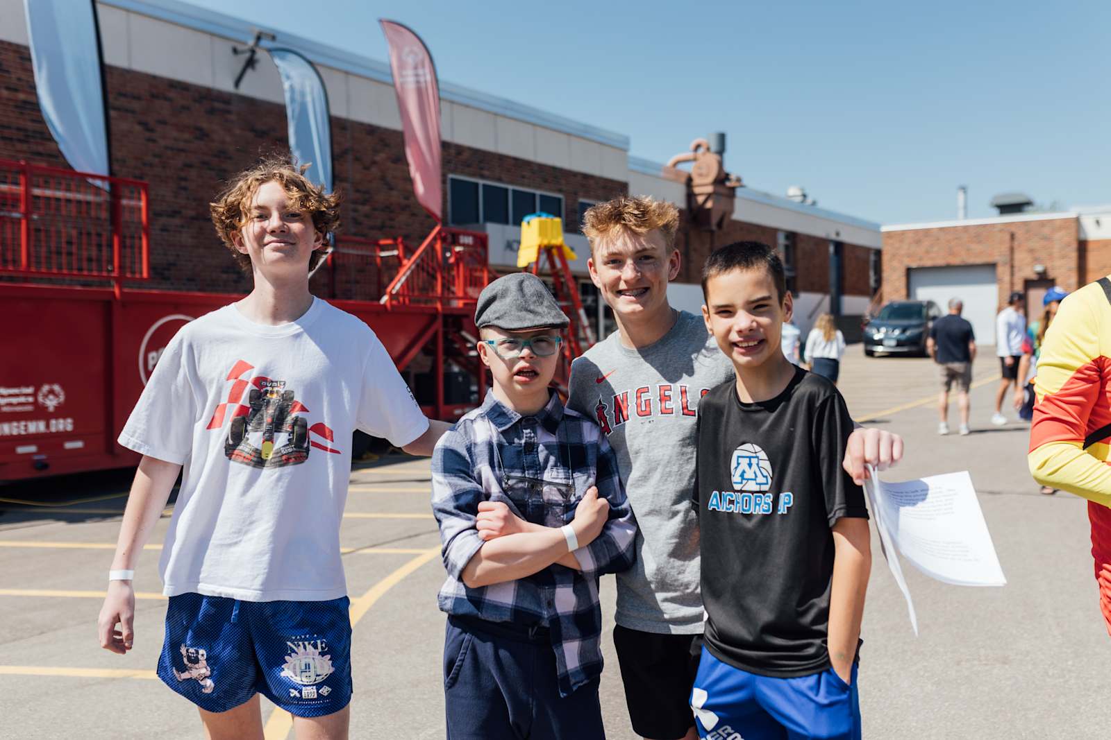 Students pose together at the MMW Polar Plunge event
