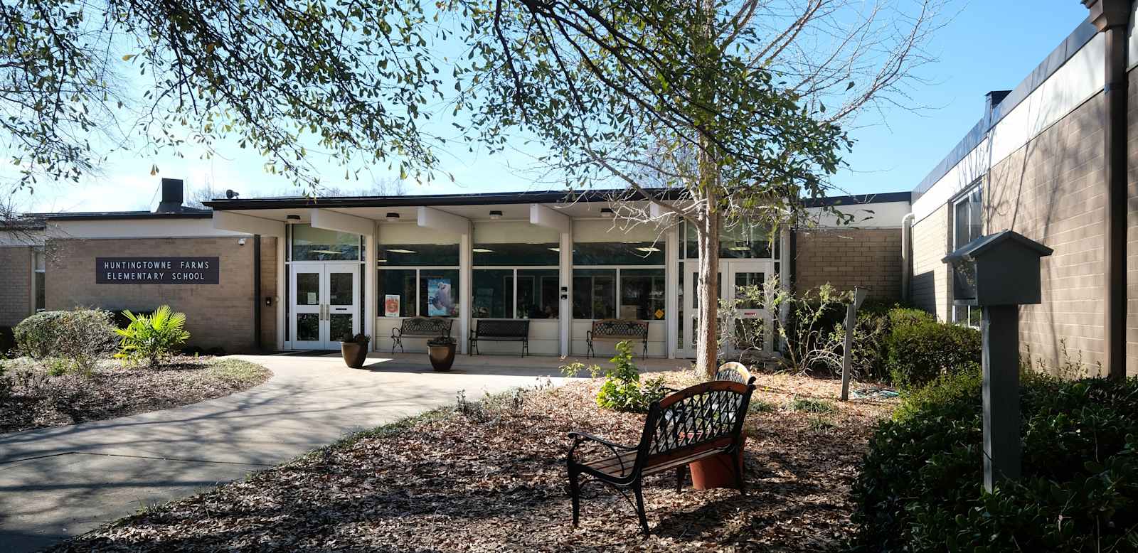 Huntingtowne Farms Elementary School — Sports